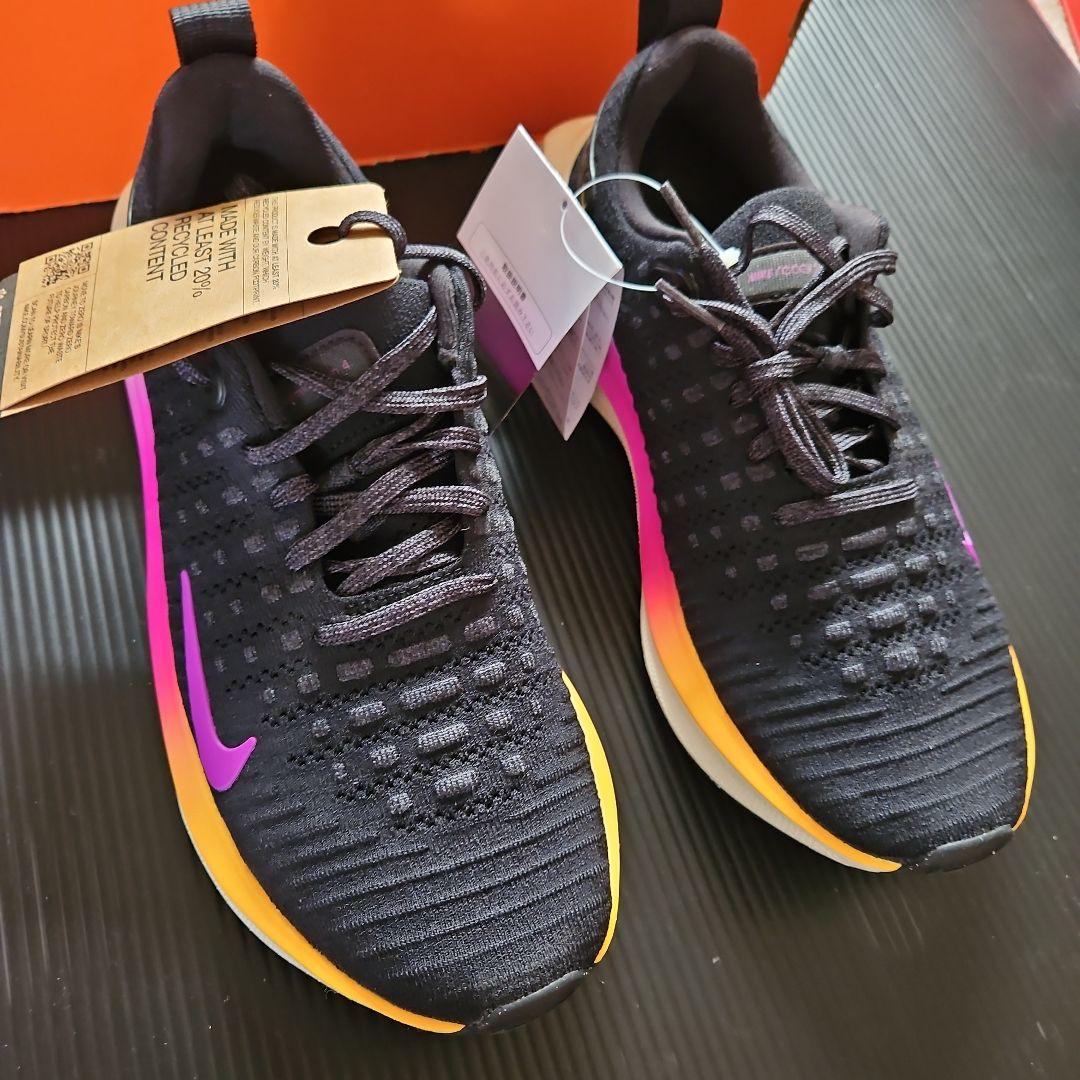 未使用❕ウィメンズナイキ REACTX INFINI RUN 4 23.5