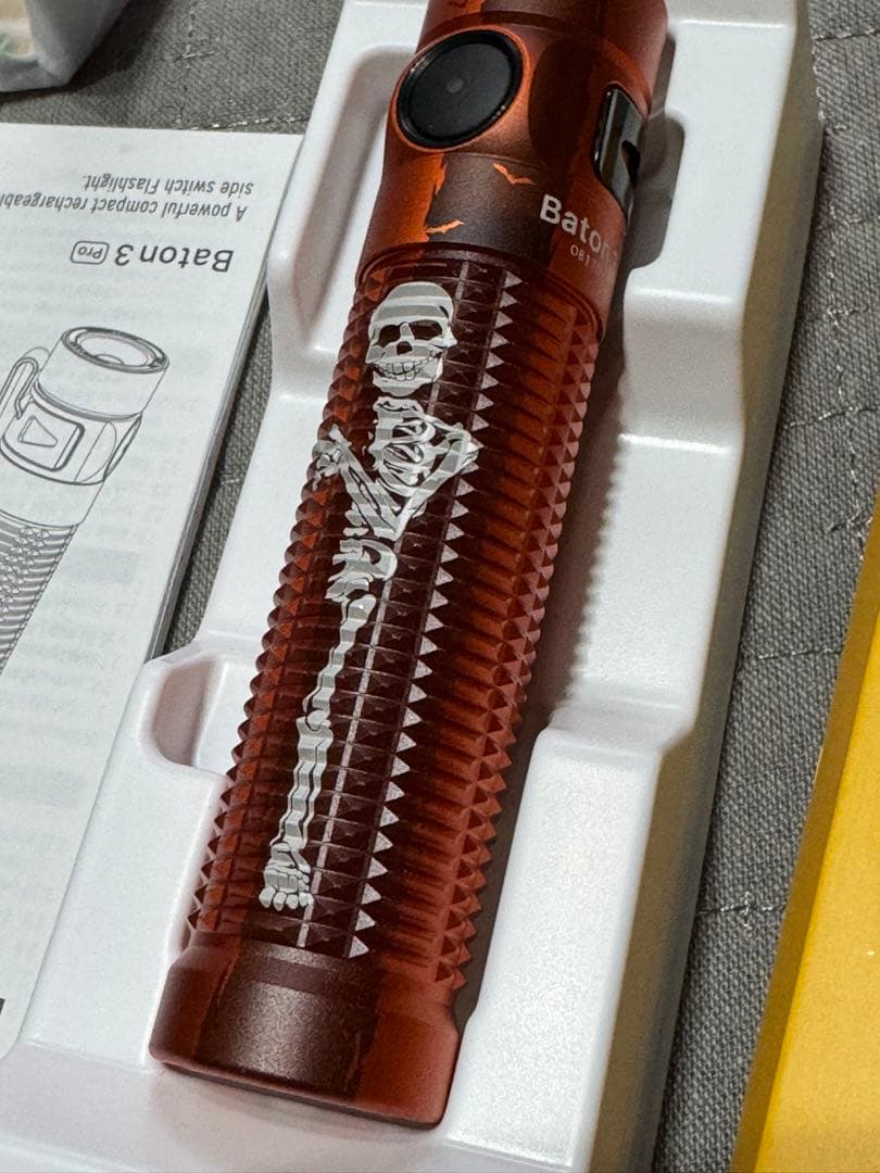 ライト・ランタン Olight Baton 3 pro Orange Skeleton