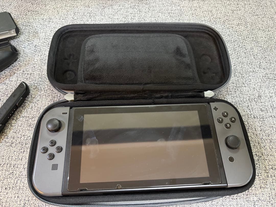 Nintendo Switch 本体 + SDカード128GB、ケース、スタンド