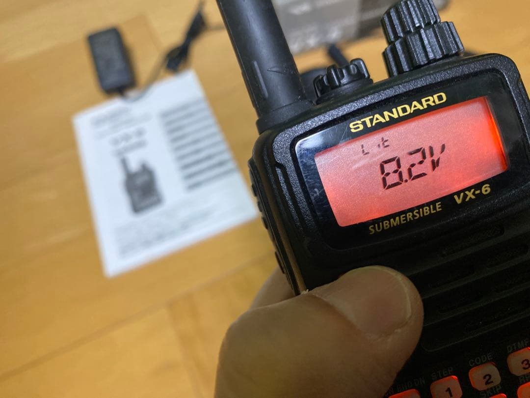 STANDARD VX-6 トランシーバー　アマチュア無線