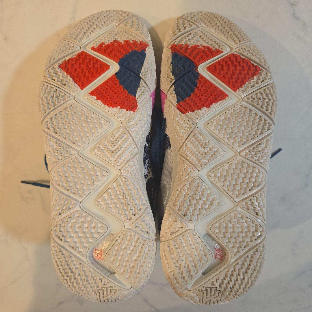 バスケットシューズ グレー/ブラック/ピンク 迷彩柄