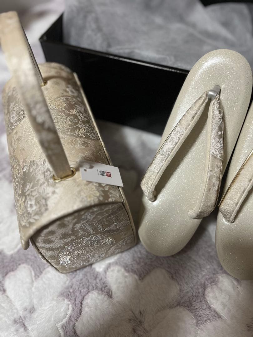 期間限定お値下げ！正絹帯地の一輪館の礼装用草履・バッグセット