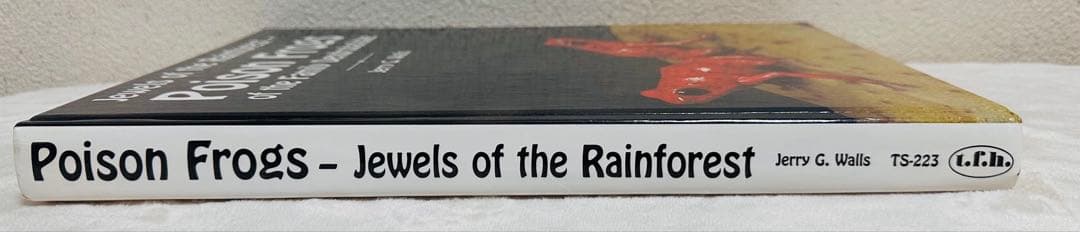貴重！　Jewels of the Rainforest ヤドクガエル　洋書図鑑