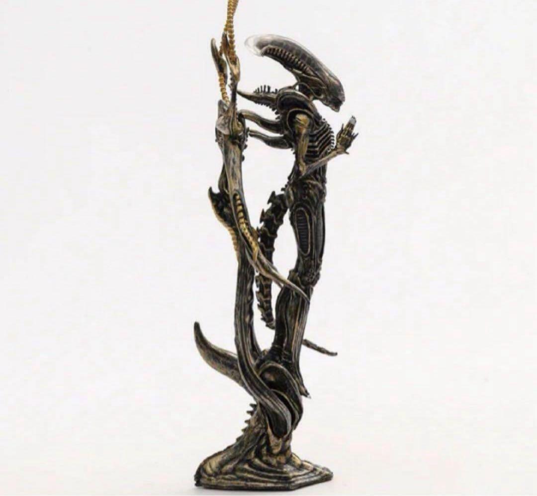 エイリアン　ゼノモーフ　仏教　フィギュア