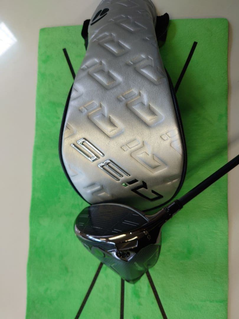 TaylorMade Qi35ドライバー 10.5度 LS