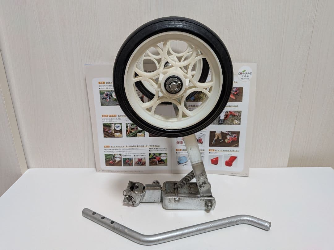 お値下げ‼️ホンダ「こまめちゃん！」耕運機 車輪③型 。抵抗棒付ですよ〜♪