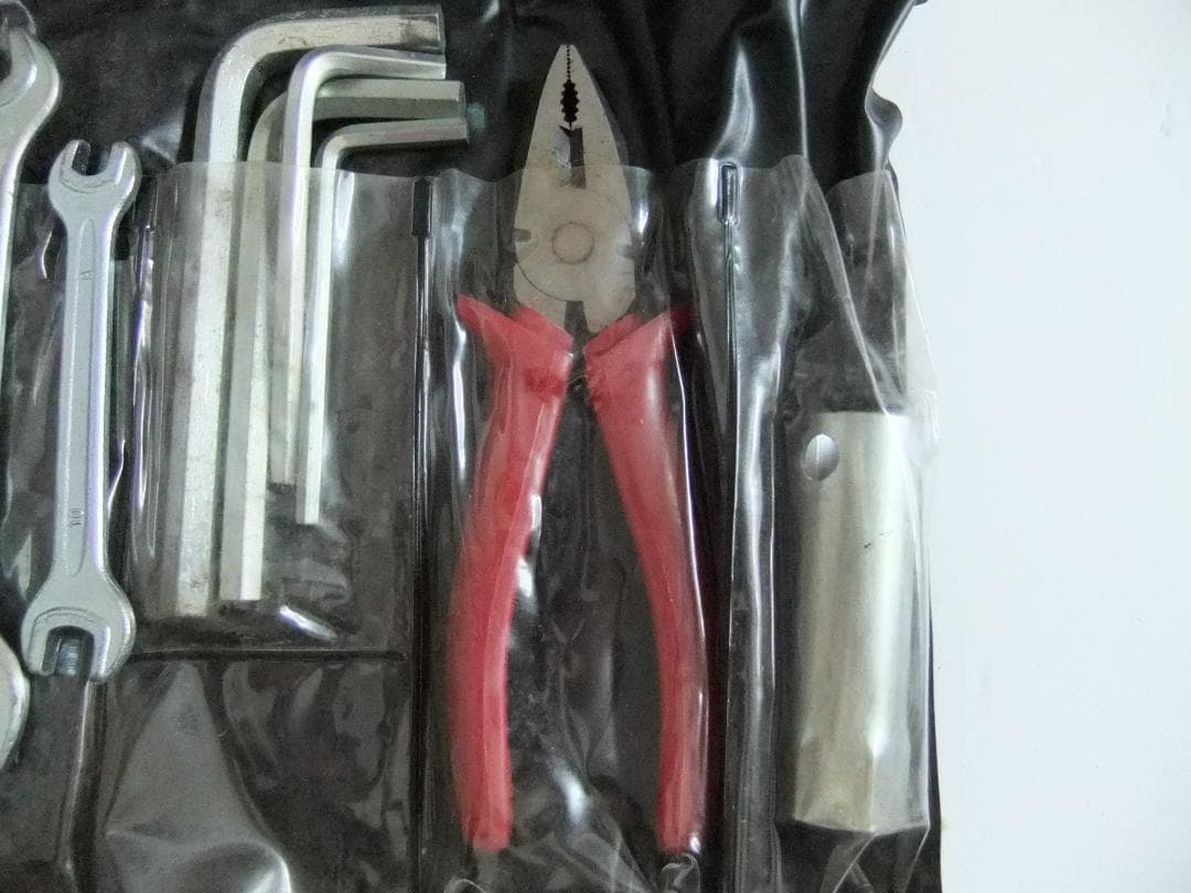 ドカティ　純正　車載工具