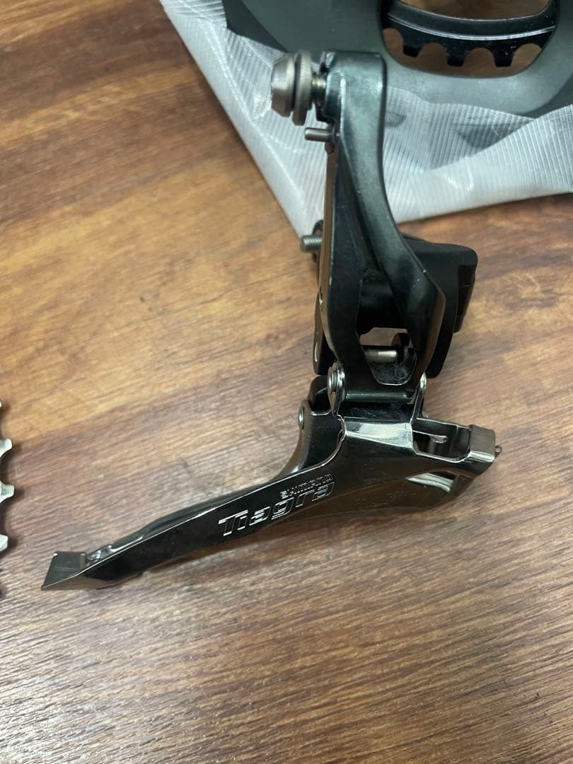 Tiagra ティアグラ R4700 グループセット 完成車外し