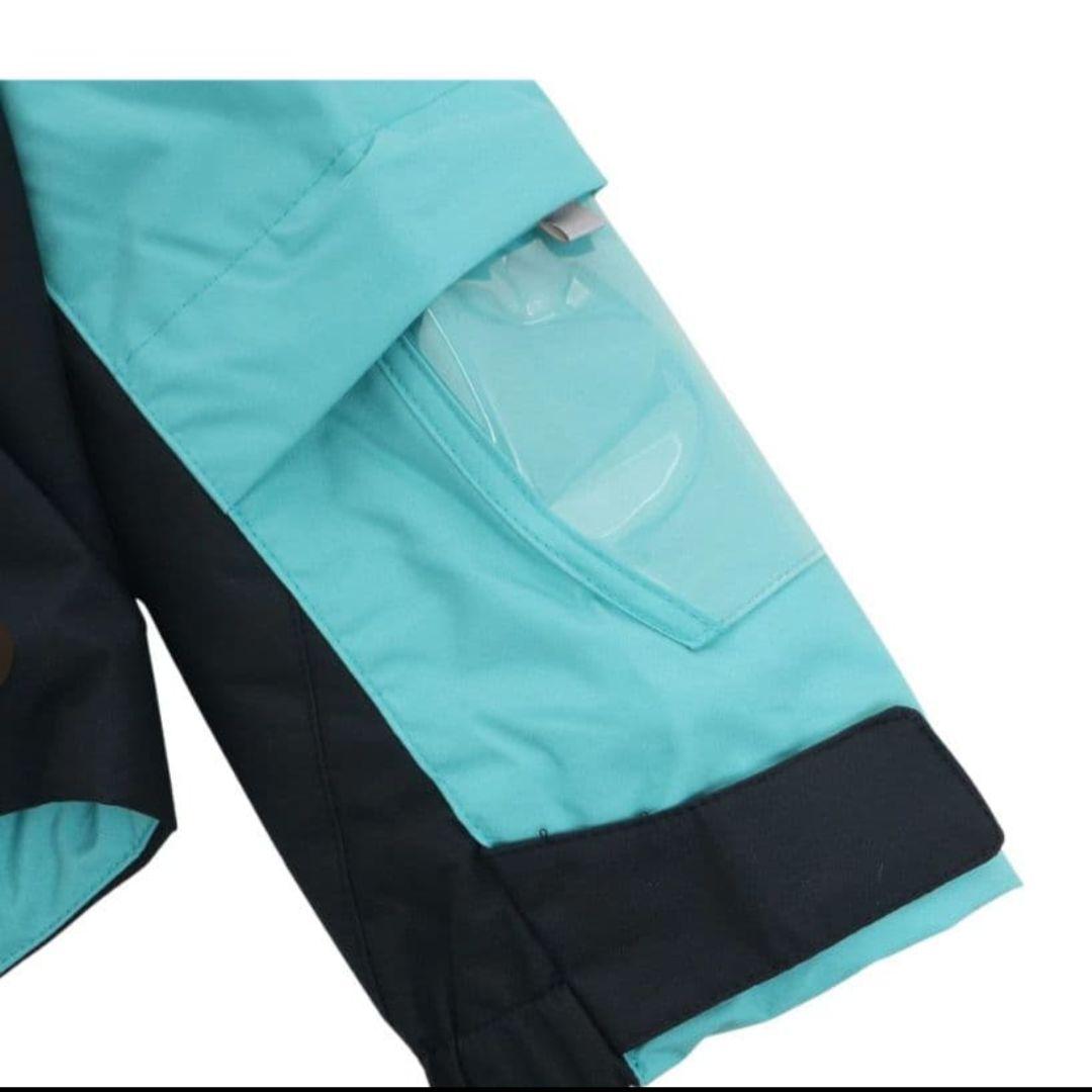 新品　DESCENTE　デサント　スキーウェア　上下セット　130cm　ジュニア