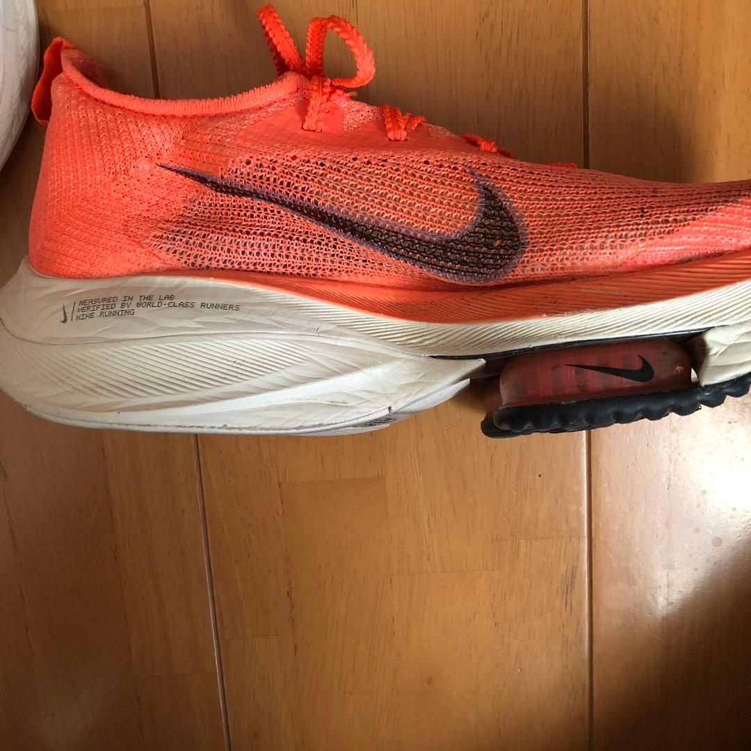 美品！　NIKE AIR ZOOM ALPHAFLY NEXT% 25㎝