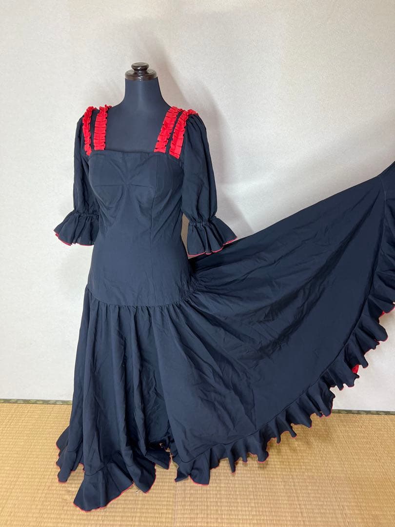フラメンコドレス　アトリエ貴美恵