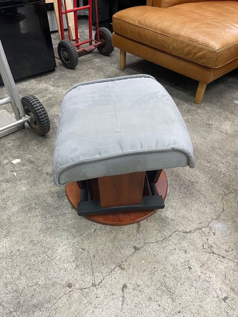 カナダ AVANTGLIDE ロッキングチェア イス 椅子 オットマン