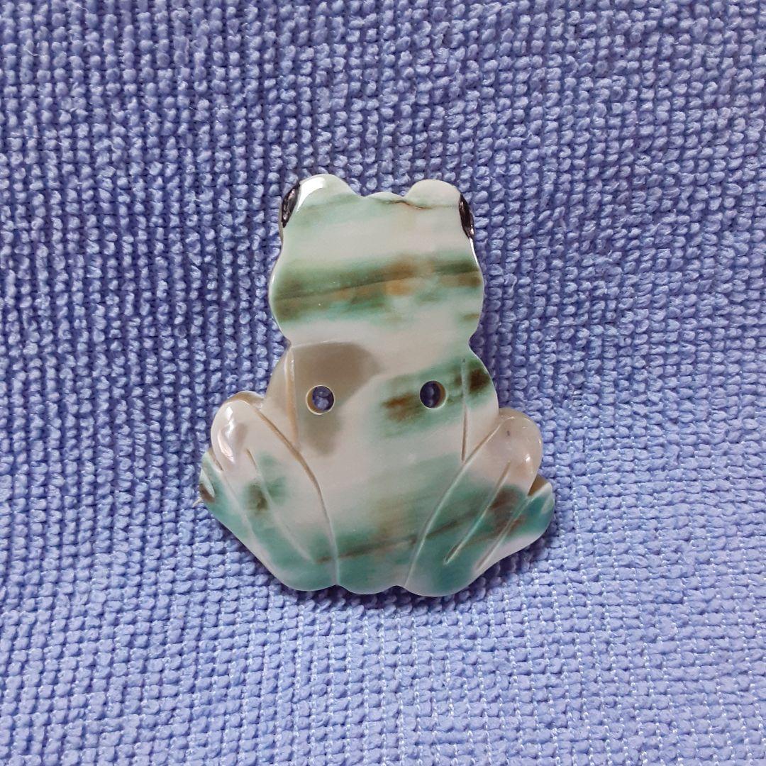 夜光貝　(yuika様。お取引き中)『カエル/ヤモリ』ヘアゴム。