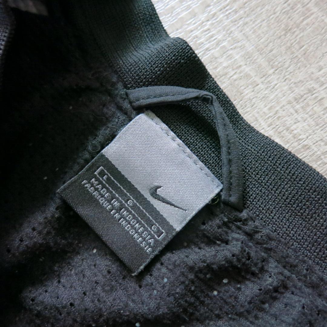 00s NIKE Manchester United ピステ ナイロンジャケット