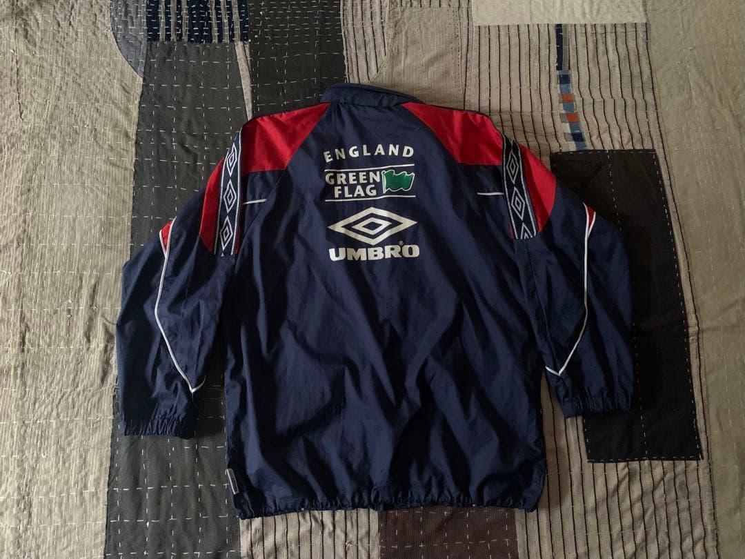 90s UMBRO イングランド代表 vtg ナイロンジャケット マンU マンC