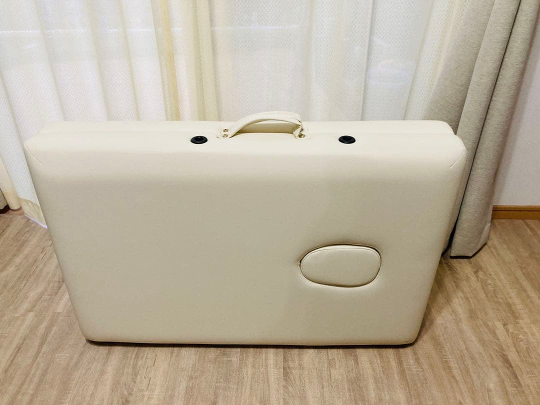 【美品】 折りたたみ施術ベッド 7段階 アイボリー ケース付き