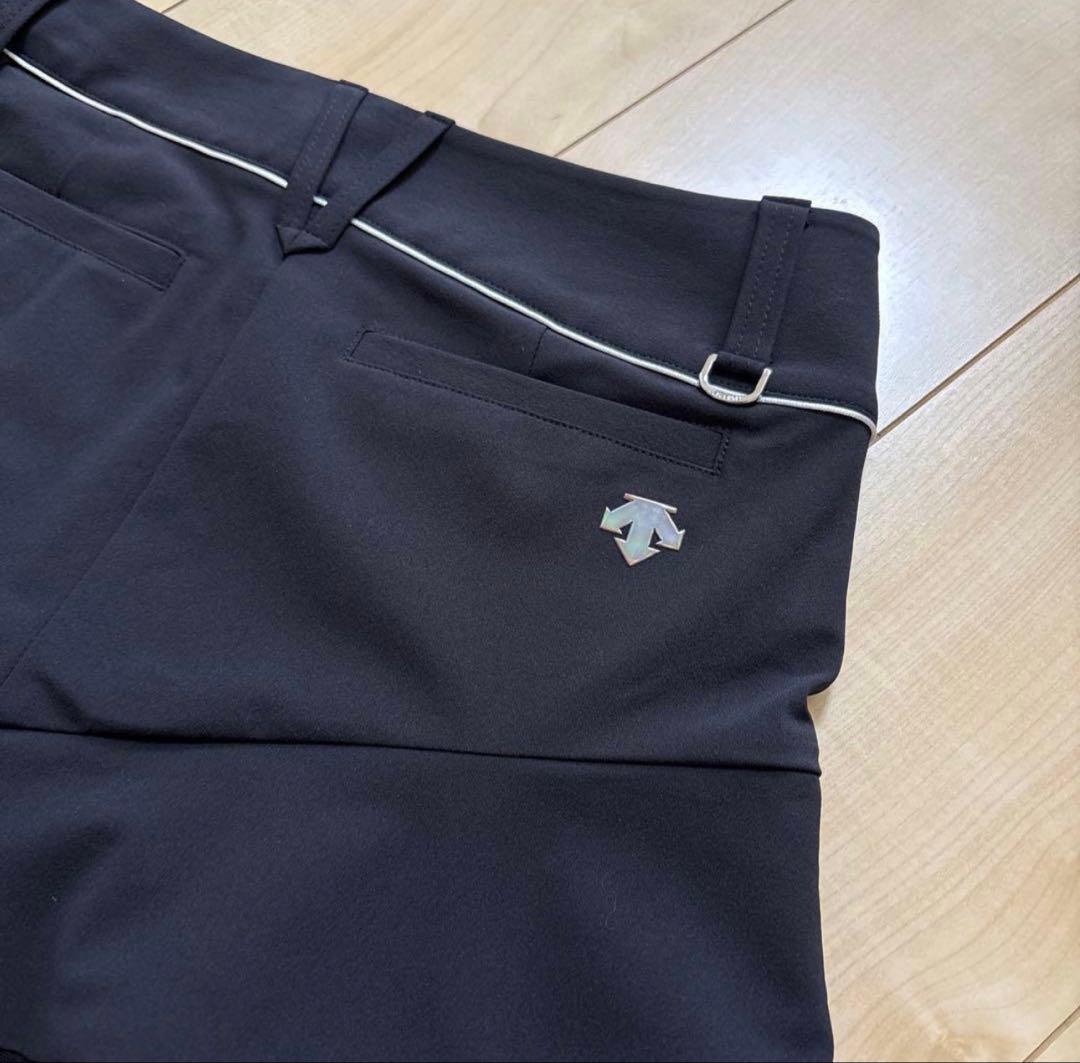 デサント【LUXE】ゴルフ　モックネックシャツ　スカート　上下2点セット　L/M