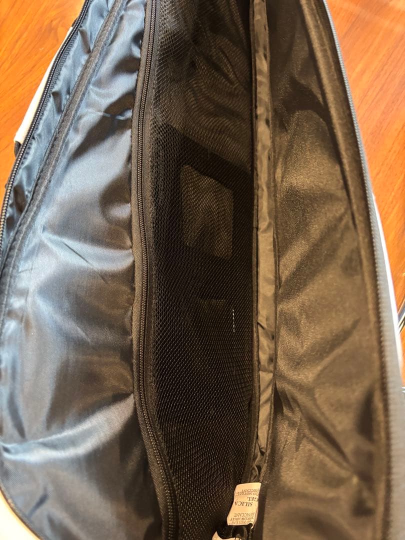 日本未販売❣️nordicdots テニスラケット 黒