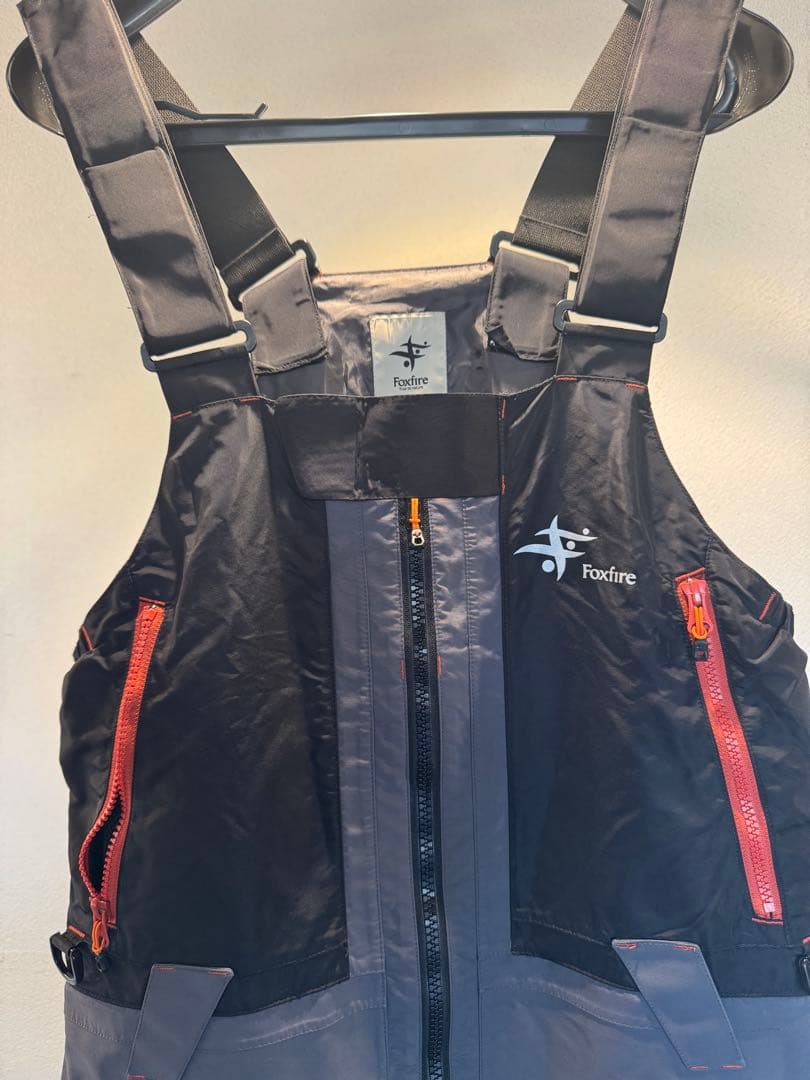 Foxfire ハイドロマスタービブ　グレーMサイズ