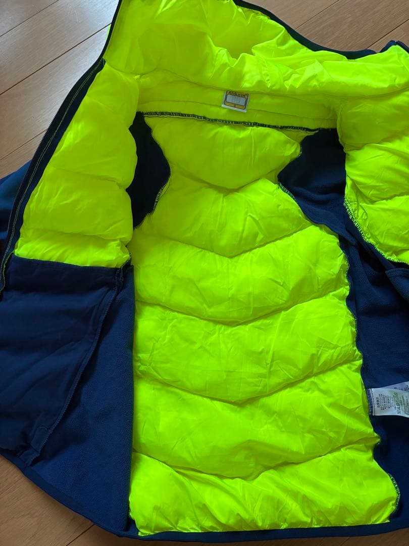 美品　アスレタ 中綿 ウォーム ジャケット Sサイズ