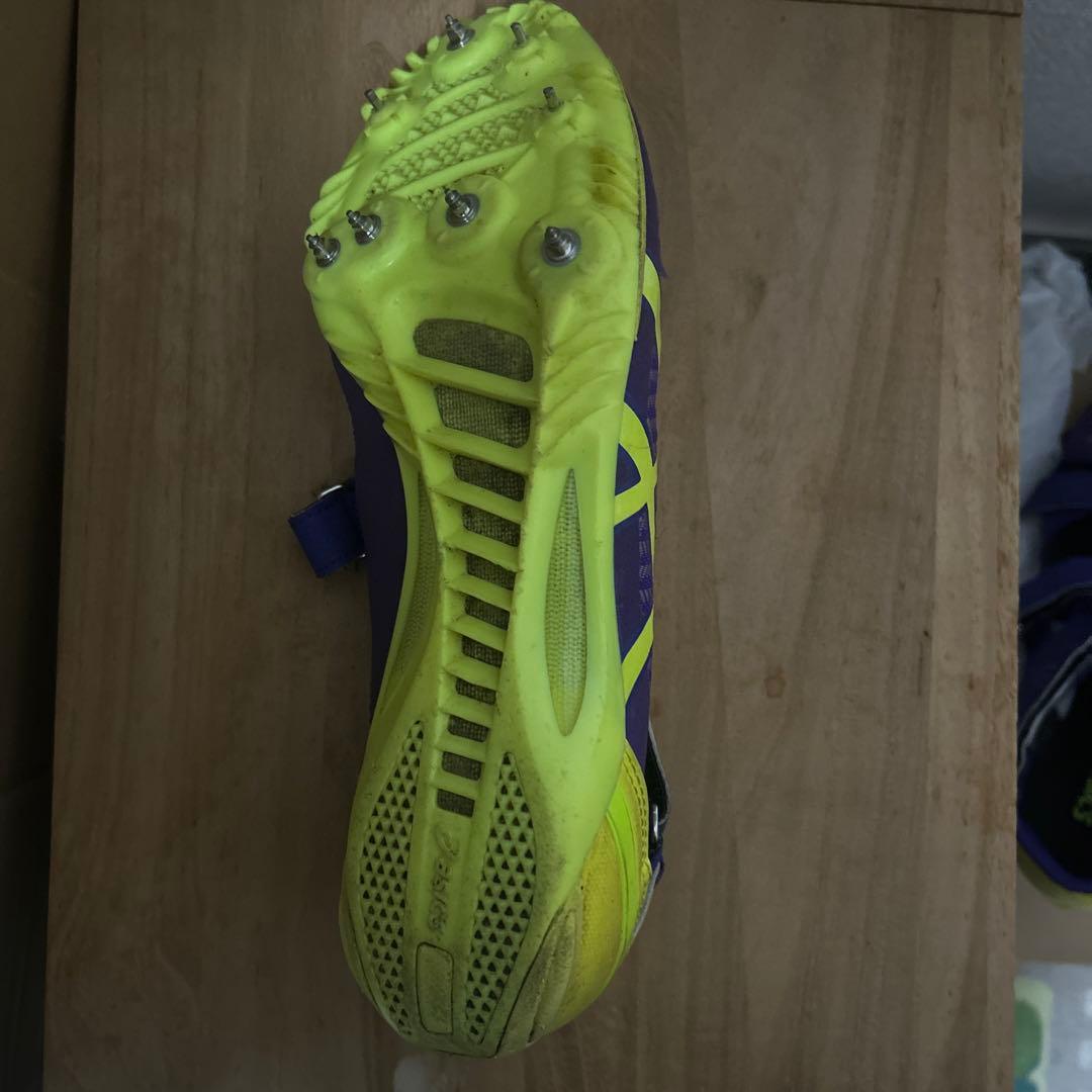 cyber blade 普段店舗では買えない陸上スパイクです！！