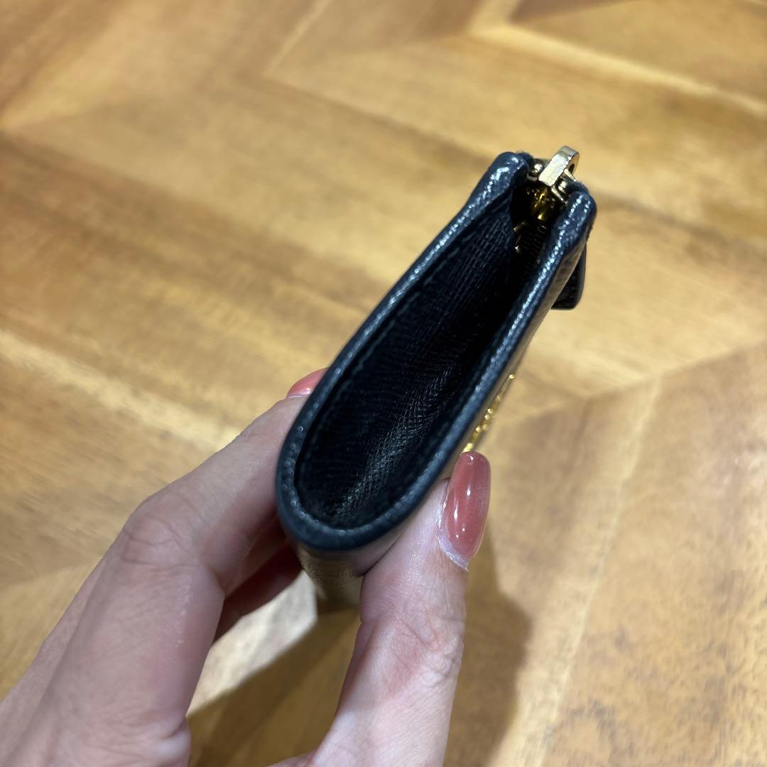ゆ*う様 PRADA ブラック サフィアーノレザー キーケース　ケース