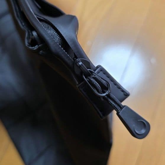 新品 1PIU1UGUALE3 ウノピゥウノウグァーレトレ ショルダーバッグ L