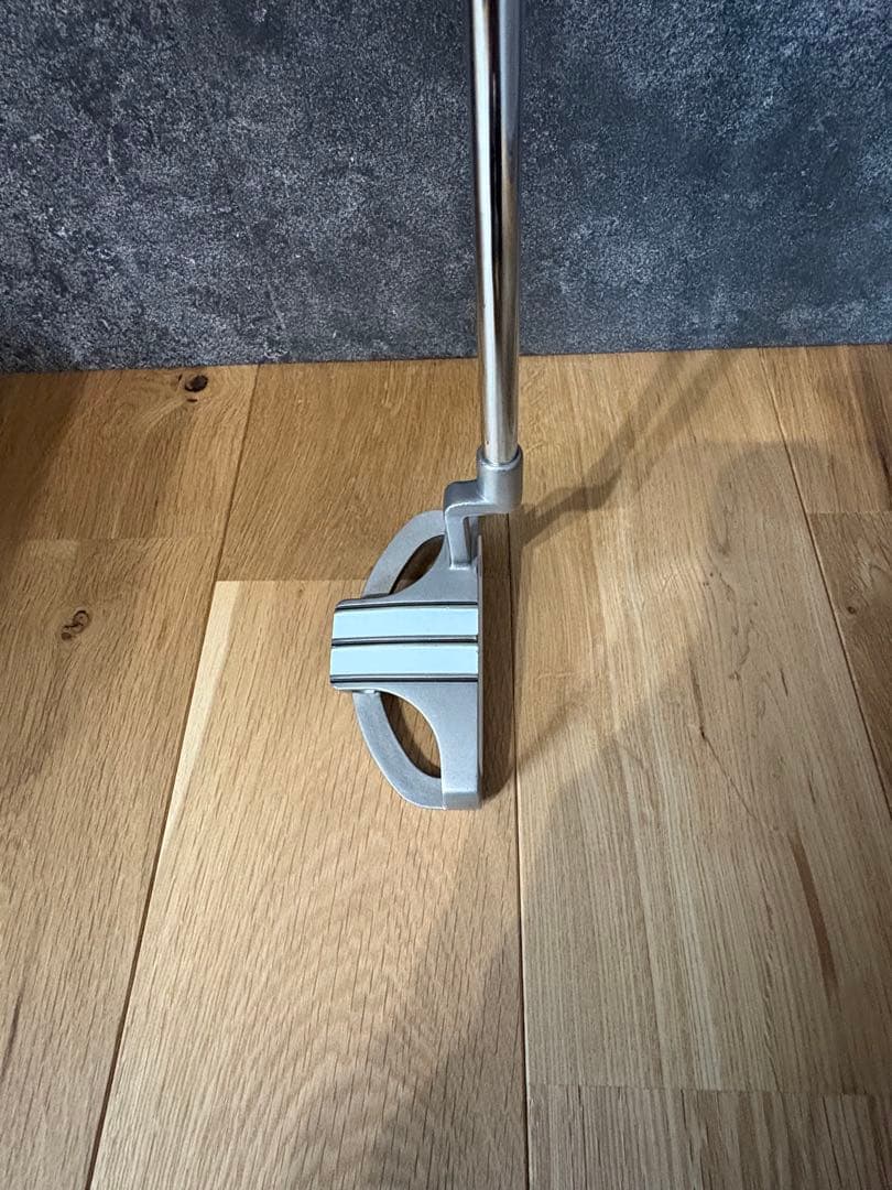 月末値下げ中！Odyssey White Hot Pro パター