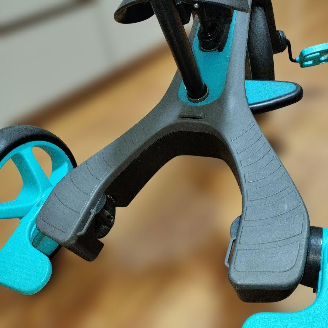 美品　GLOBBER エクスプローラー トライク 3in1 三輪車