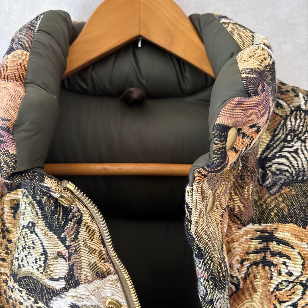 BLESS 別注　クレセントダウンワークス　アニマル柄　ダウンベスト