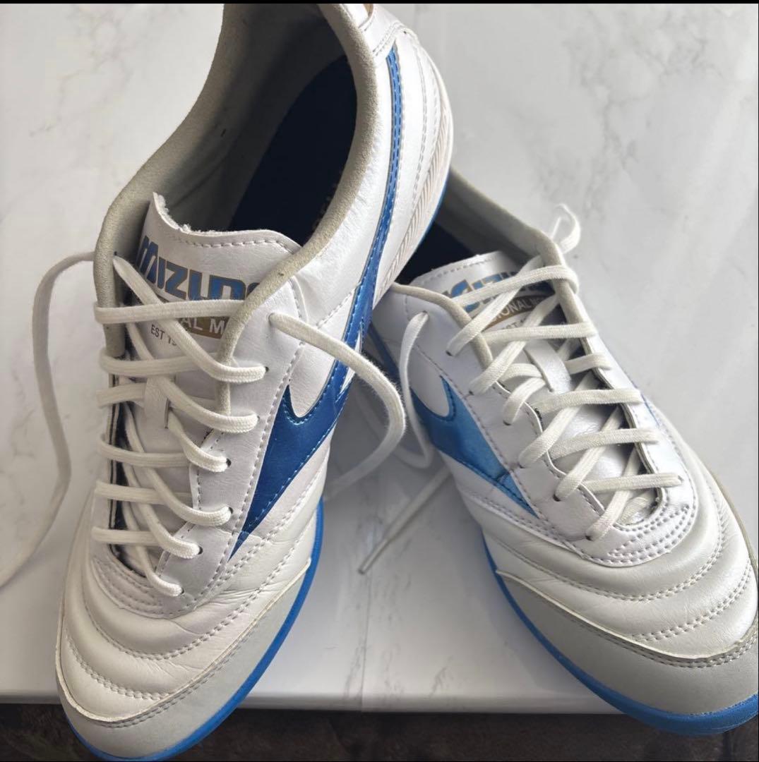 ミズノ モレリア サラ トレーニングシューズ