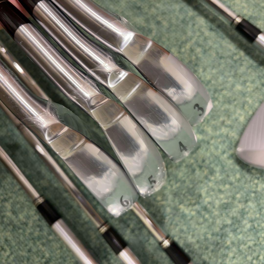 新品未使用　希少　スリクソンZR-600 アイアン　DG -X100 8本