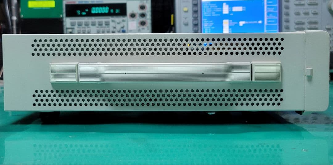 ADVANTEST プログラマブル 直流電圧/電流発生器