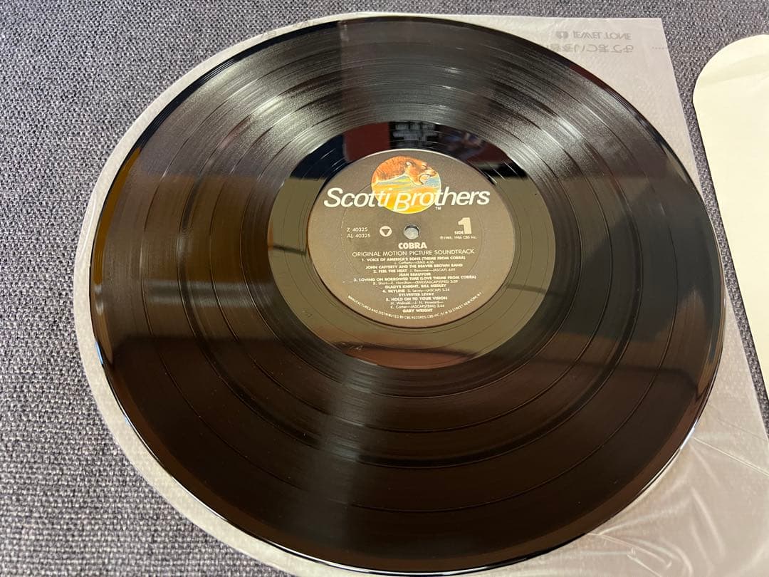 美品 1986年US盤LP コブラ サントラ Z40325 シュリンク付