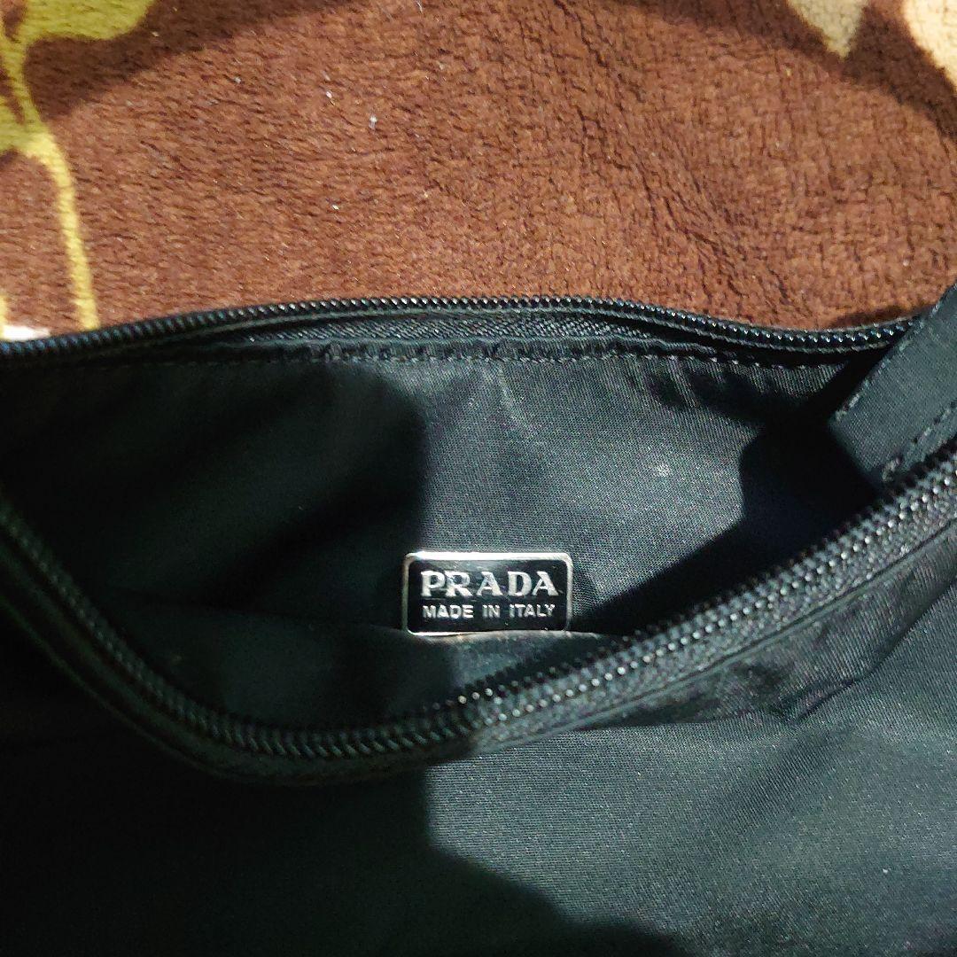 PRADA ナイロンバッグ 黒