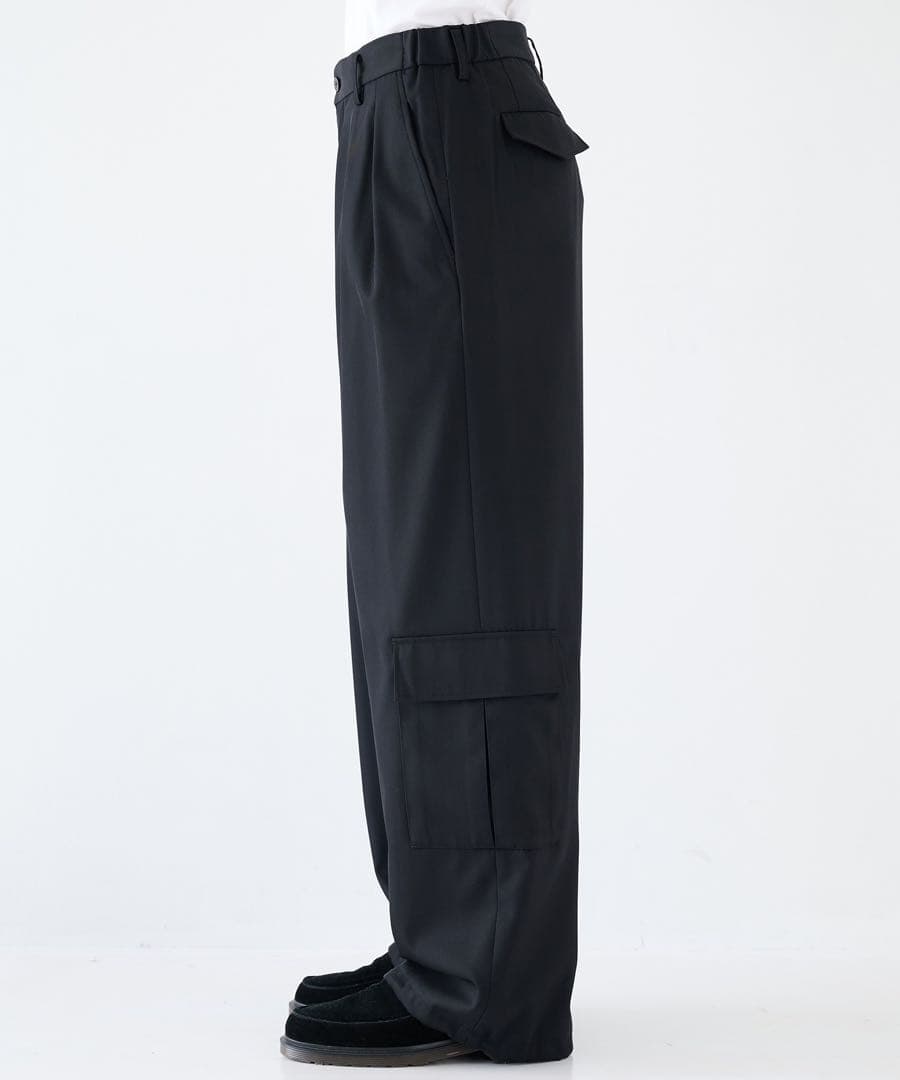 も*き様 irenisa 25FW TWO TUCKS WIDE CARGO P