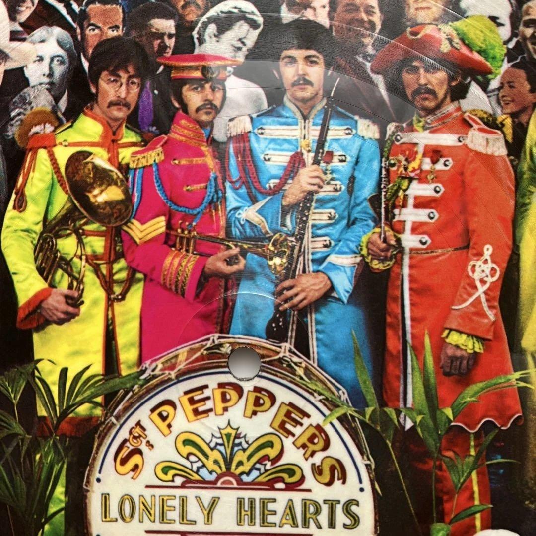 THE BEATLES/SGT. PEPPER'S 限定版(盤)