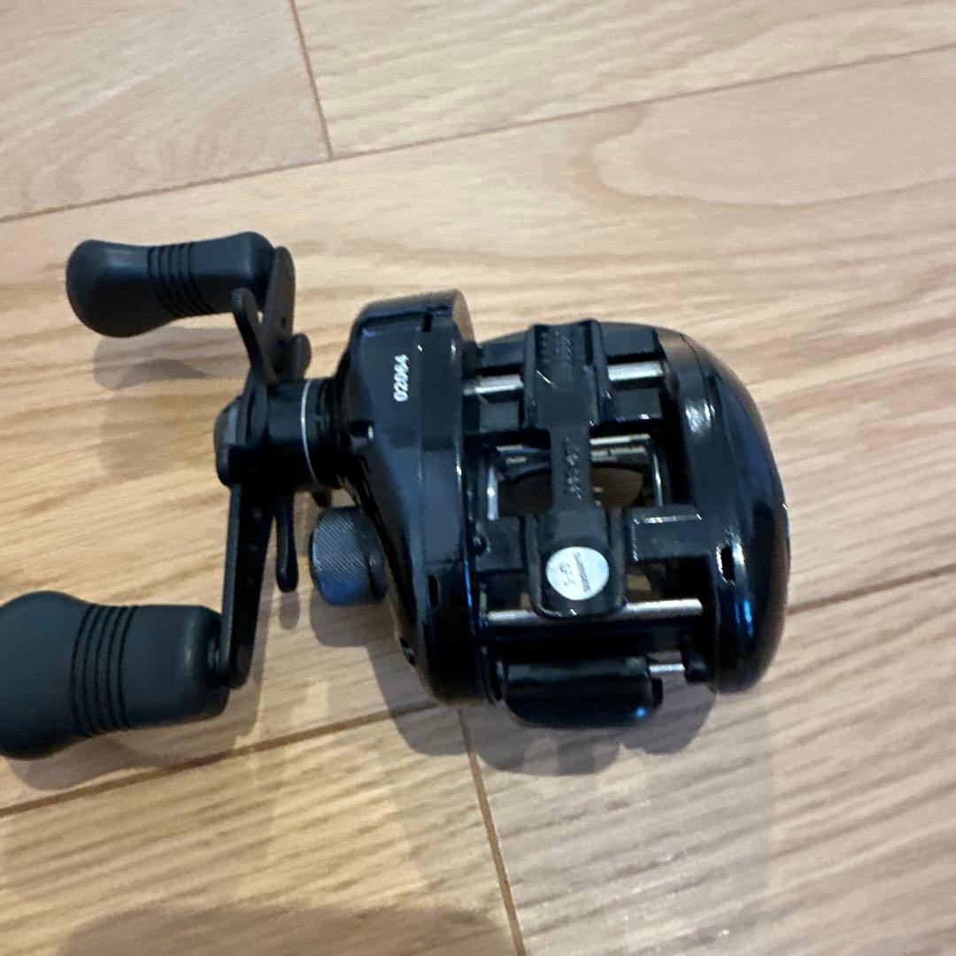 SHIMANO SPEEDMASTER 200 ベイトリール カバー付き