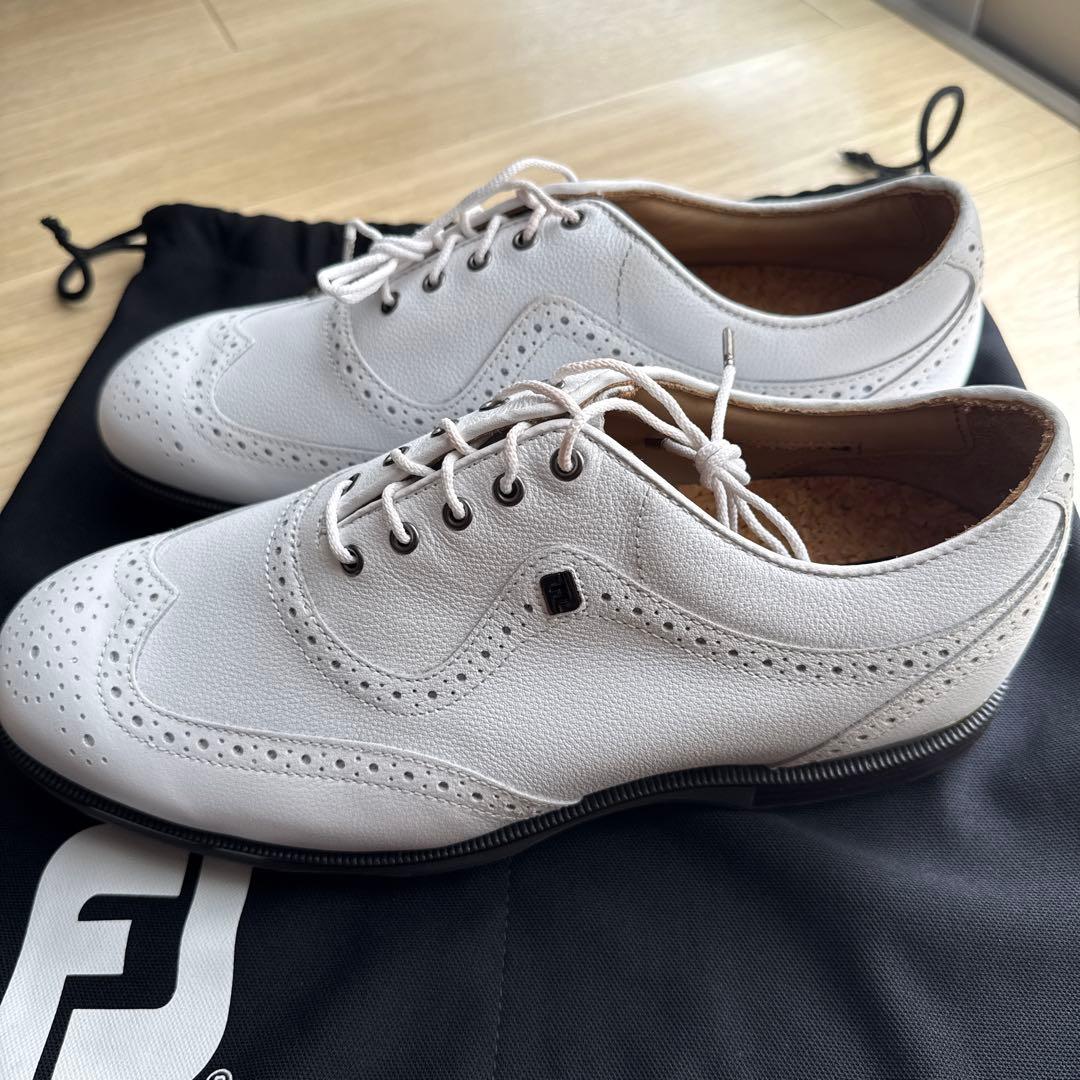 ICON B BLACK ホワイトフットジョイゴルフジュース