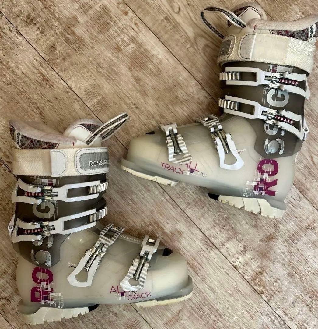 ◾️カービングスキーセット　板149㎝　ブーツ24.5㎝　女性用　レディース用