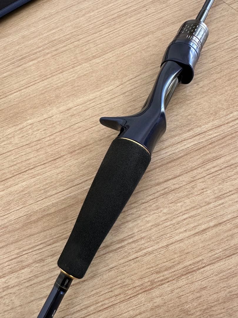 【手渡しのみ】【福岡】21 ソルティガ SLJ 60MB-SMT超美品