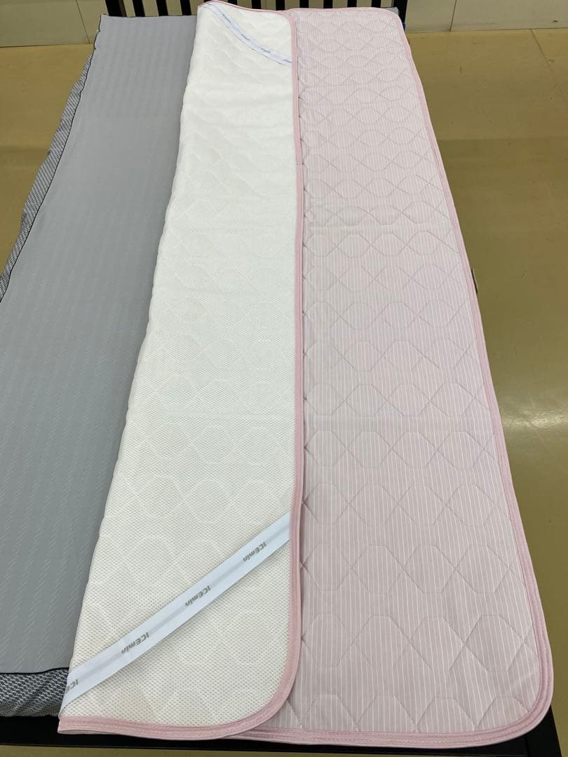 ロマンス　アイスミン　敷きパッド・ひんやりクール・綿わた使用・シングルサイズ