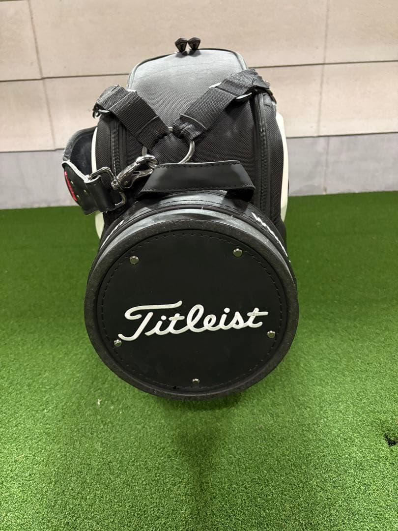 Titleist ツアーモデルキャディバック中古美品　タイトリスト