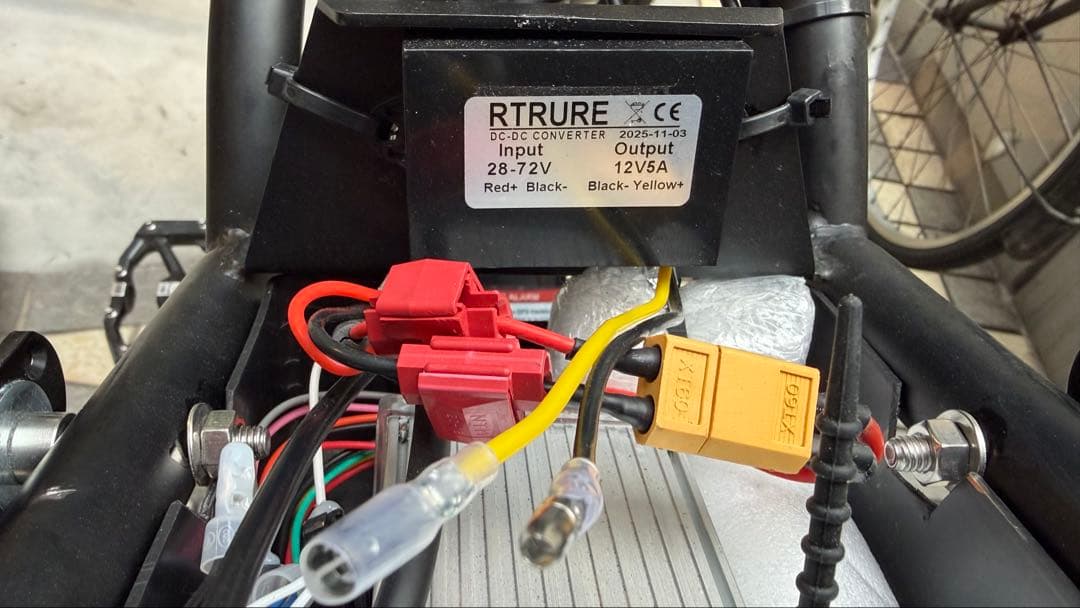 電動アシスト自転車　48v 500w 10ah super73系カスタム車