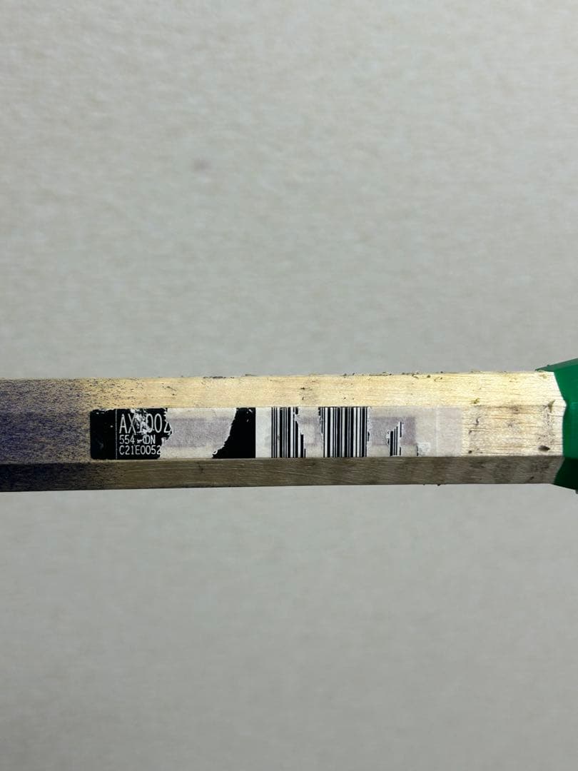 美品　ヨネックスアストロクス100ZZネビー