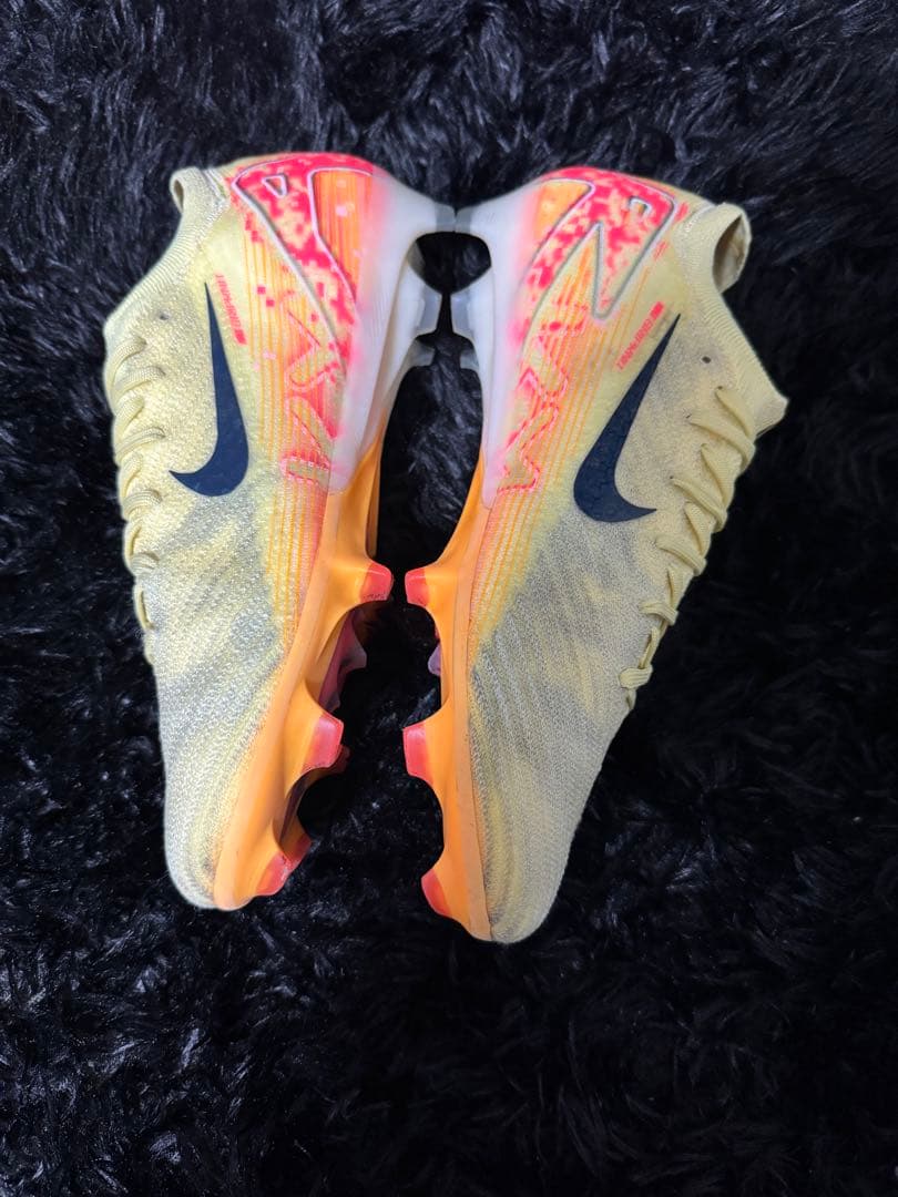 NIKEマーキュリアルヴェイパー16