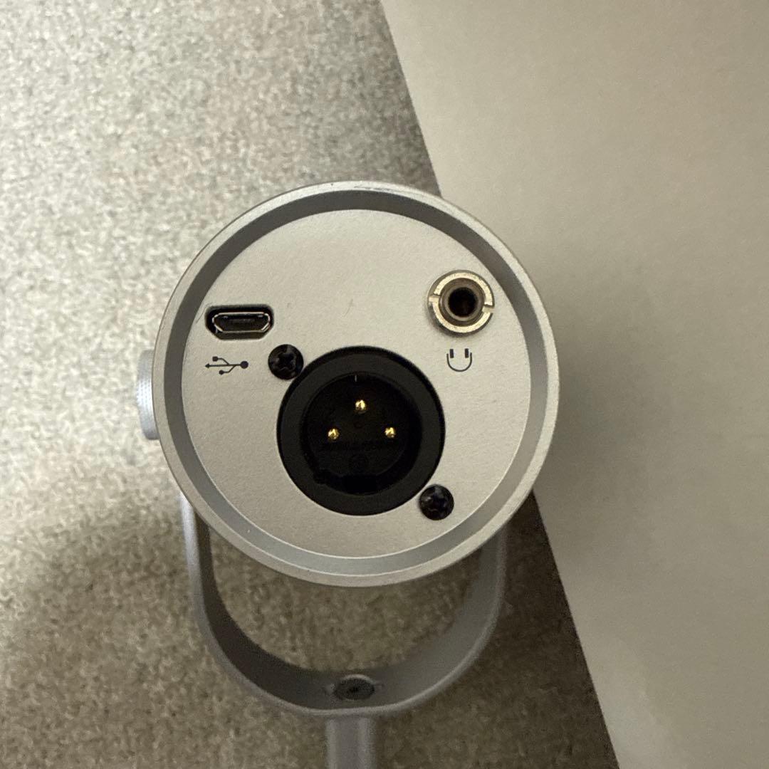 SHURE MV7 箱あり　ダイナミックマイク　MV7-S-J シルバー