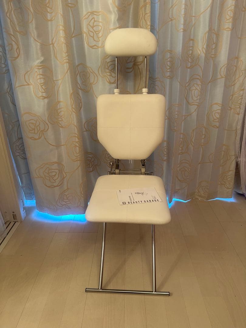 ホワイト エステ用折りたたみ椅子