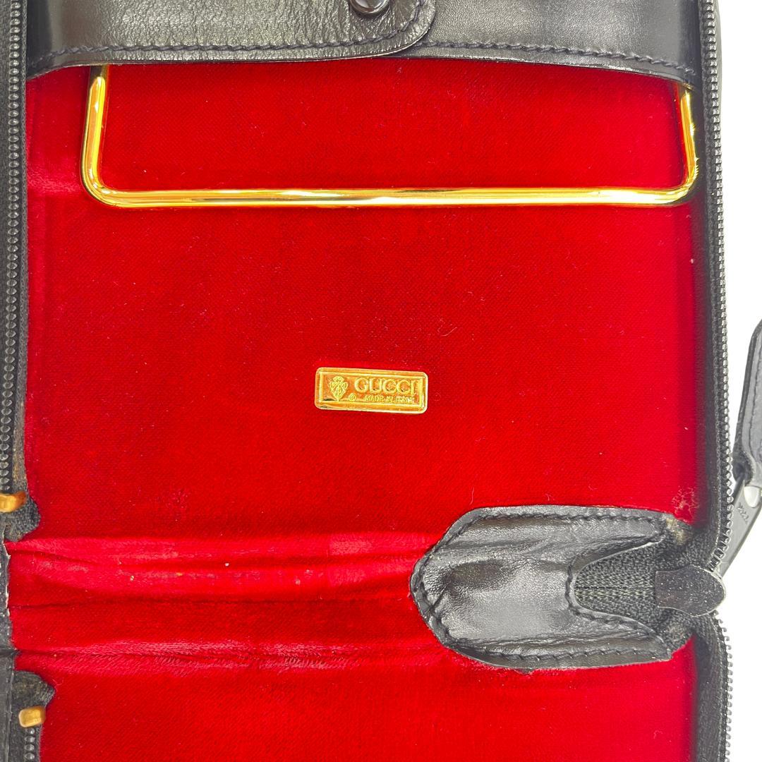 GUCCI ブラックレザー ネクタイケース