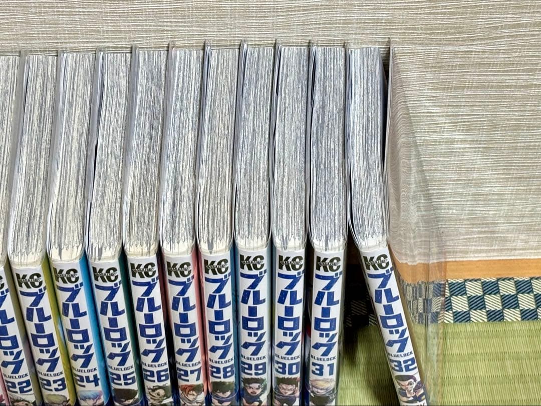 【美品】ブルーロックコミック 32巻セット(オマケ付き)